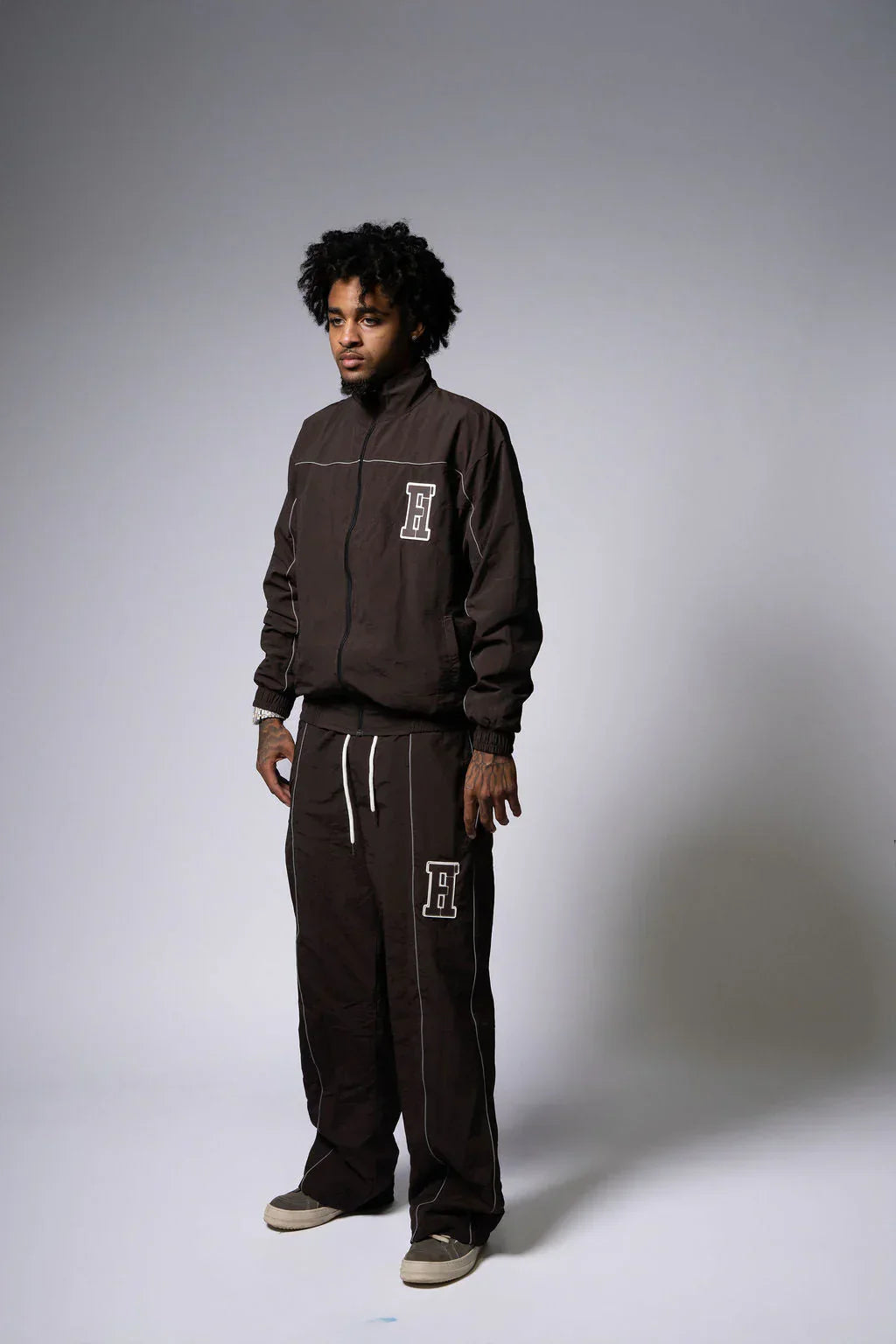Essential Windbreaker Tracksuit Black